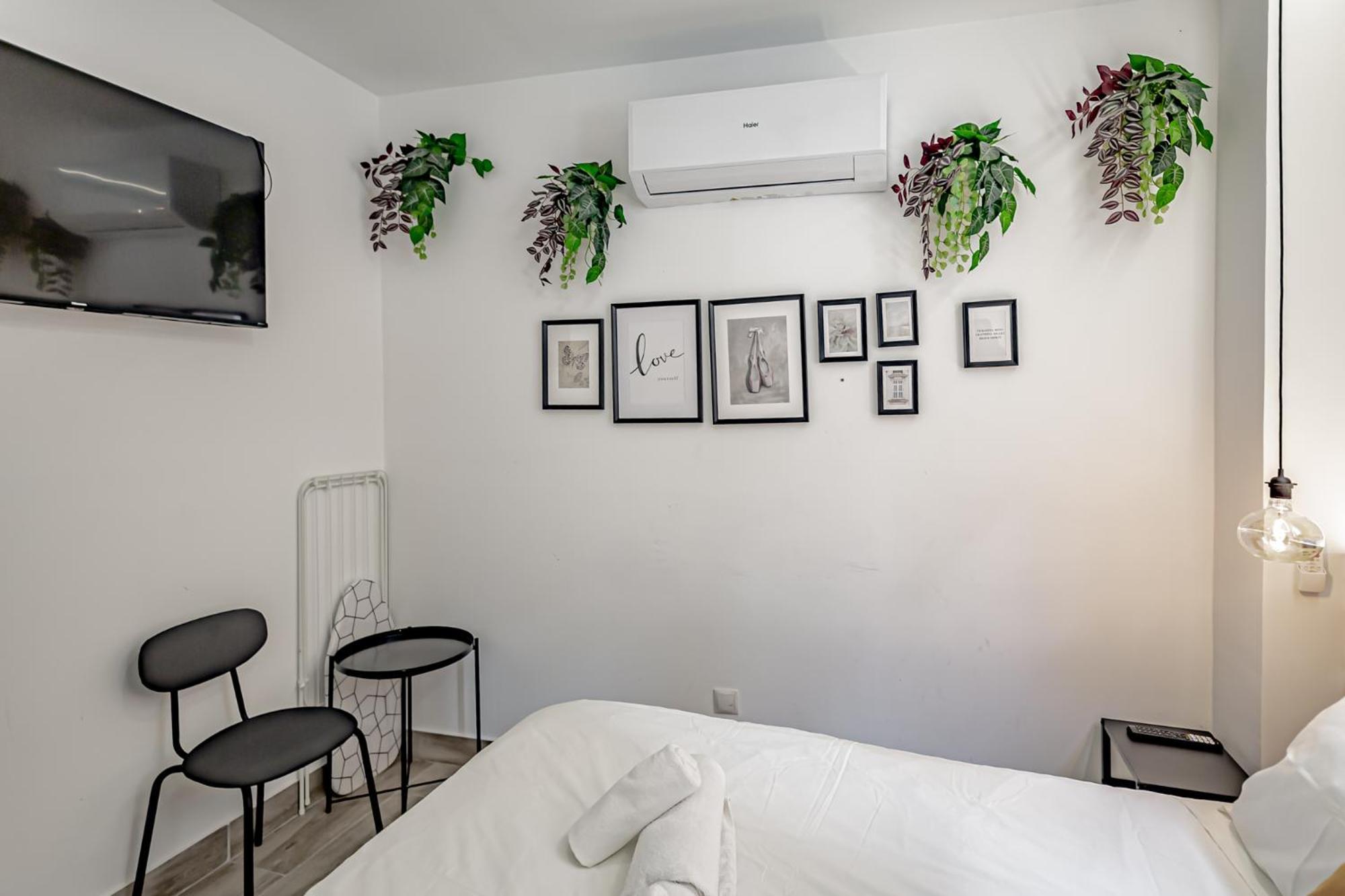 Apartamentos Santiago Cordero Madrid Buitenkant foto